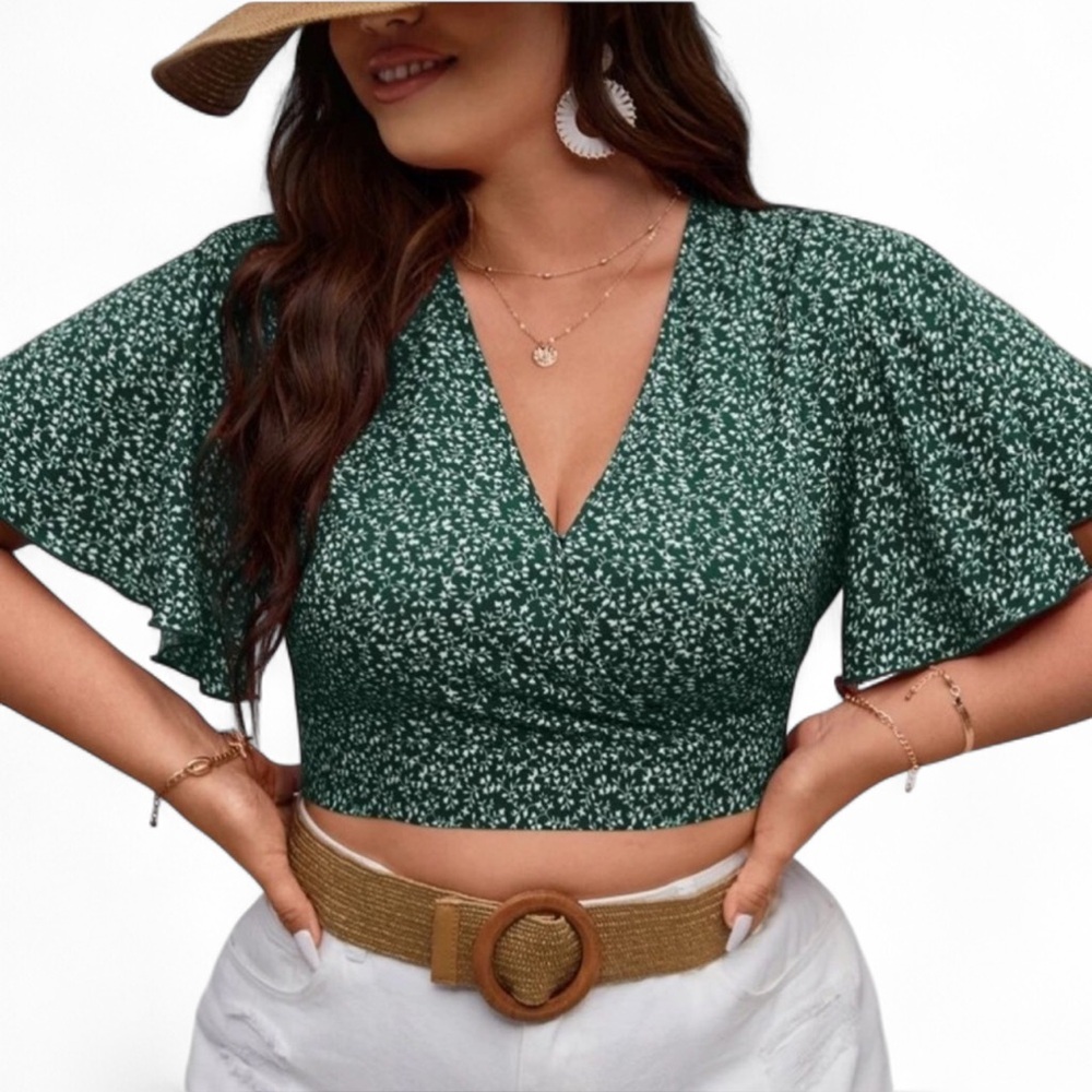 SHEIN Dark Green Ditsy Floral Boho Tie Backless Butterfly Sleeve Crop Top 1XL